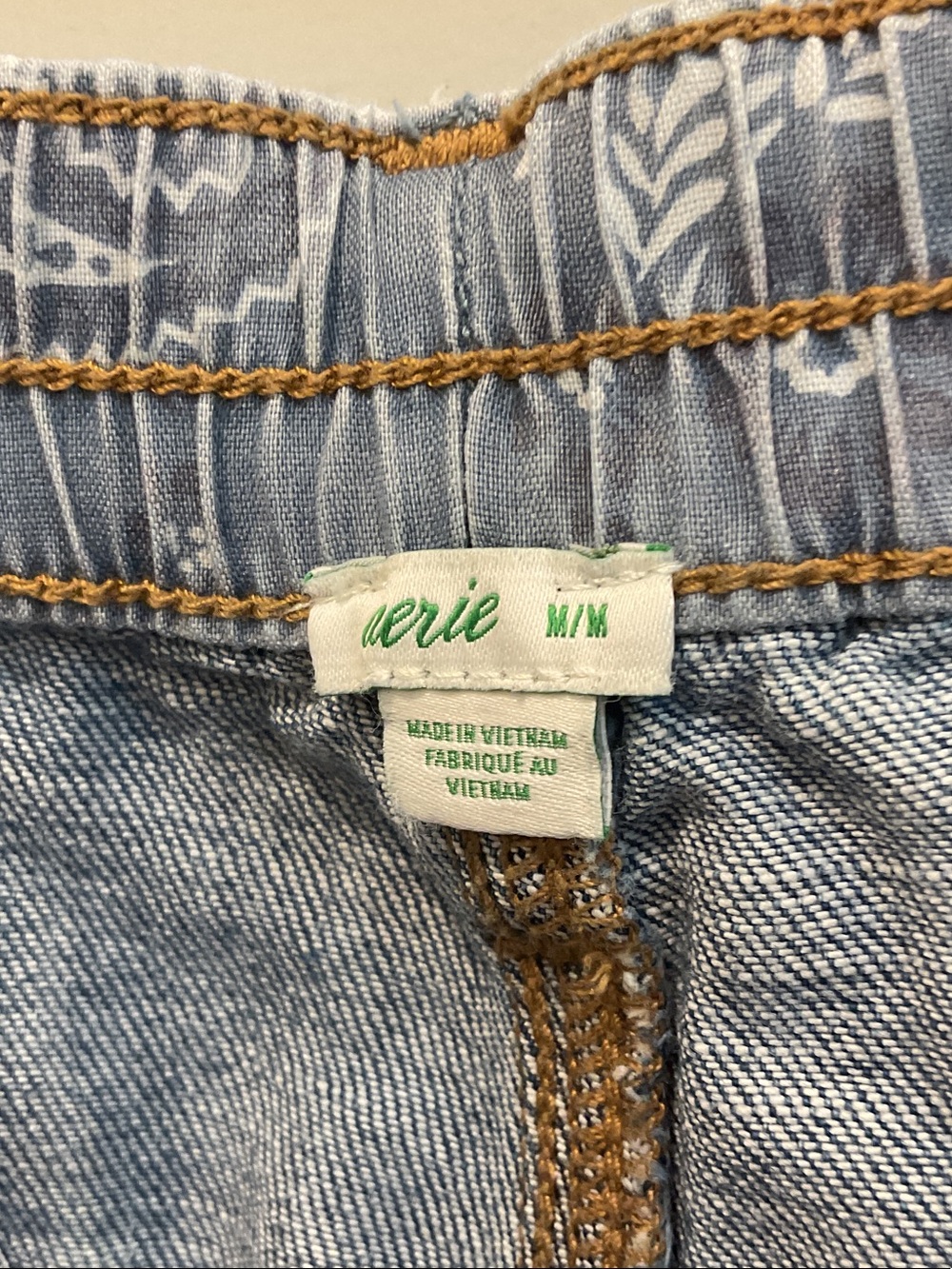 Aerie Daydream Denim Distressed Women’s Shorts - Blue - Picture 2 of 3